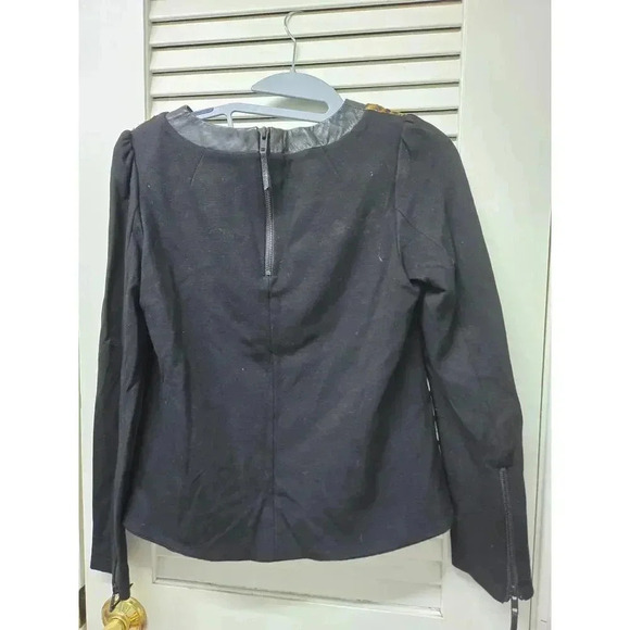 Milly Faux Fur Animal Print Top with black leather trim and zippers 0/XS - Picture 4 of 4
